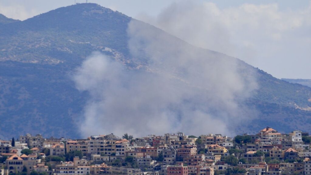 Al menos ocho muertos en el bombardeo de Israel dirigido contra el alto comandante de Hizbulá en Beirut (Líbano) Al menos ocho muertos en el bombardeo de Israel dirigido contra el alto comandante de Hizbulá en Beirut (Líbano)