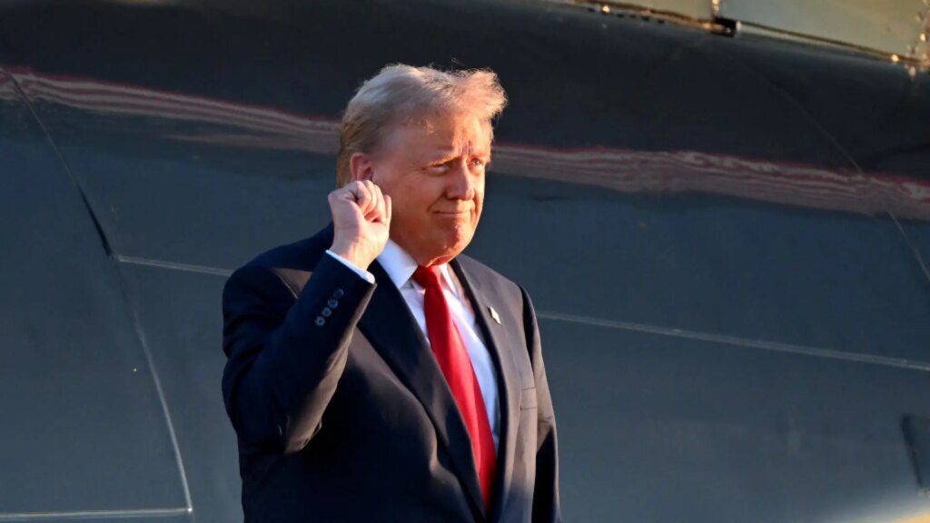 La Casa Blanca reprende a Trump por sus duras palabras contra los judíos que no le voten: «Deberían examinarse la cabeza» La Casa Blanca reprende a Trump por sus duras palabras contra los judíos que no le voten: «Deberían examinarse la cabeza»