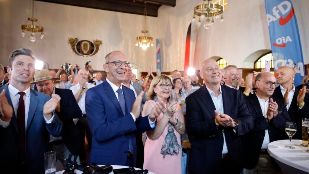 El partido de extrema derecha AfD gana las elecciones en Turingia y queda segunda en Sajonia, según los primeros sondeos