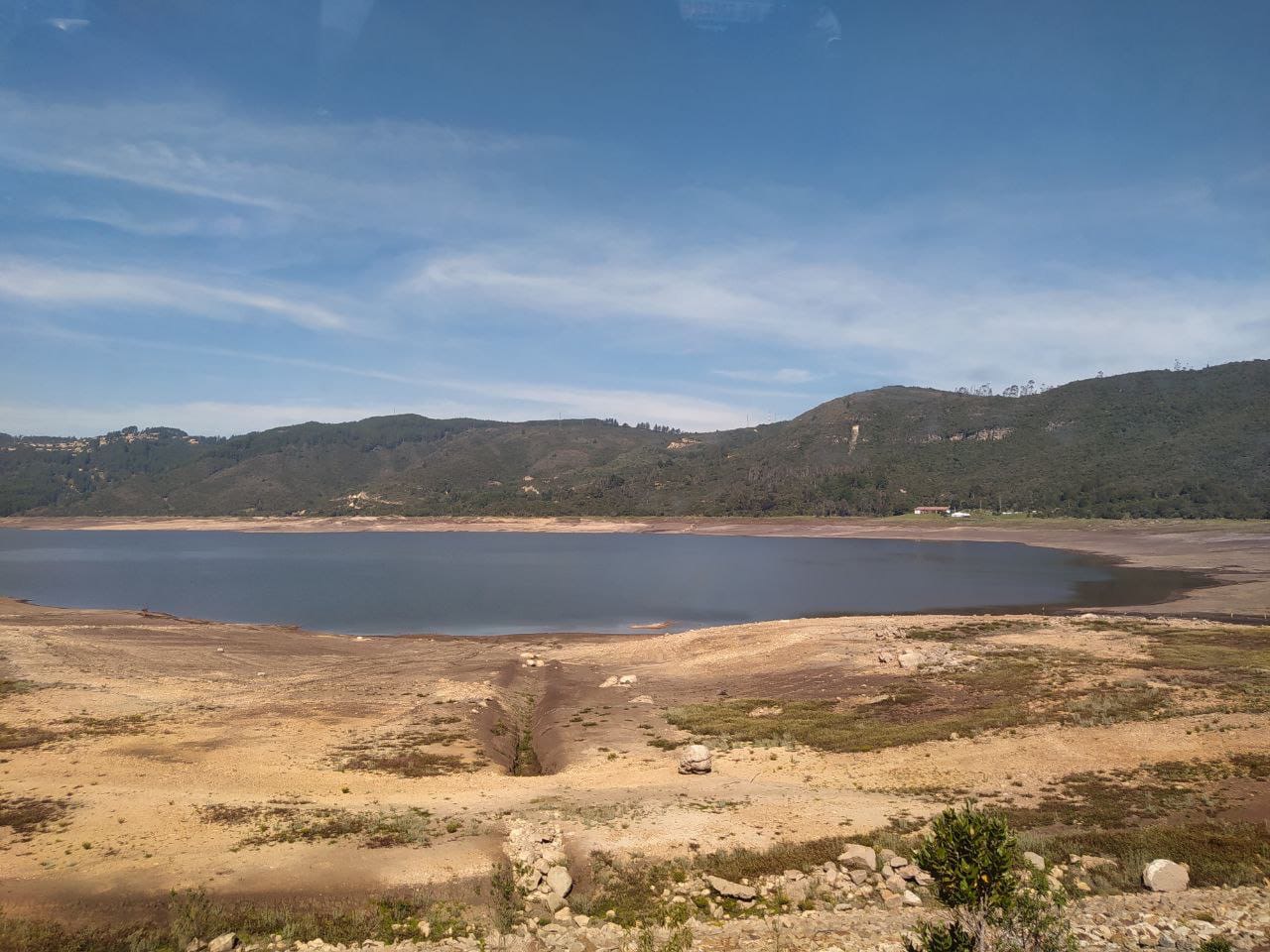 Medidas más contundentes: Los embalses de Bogotá al borde del colapso Medidas más contundentes: Los embalses de Bogotá al borde del colapso