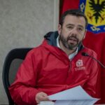 Galán aplaude cierre de diálogos con el ELN tras atentado en Arauca