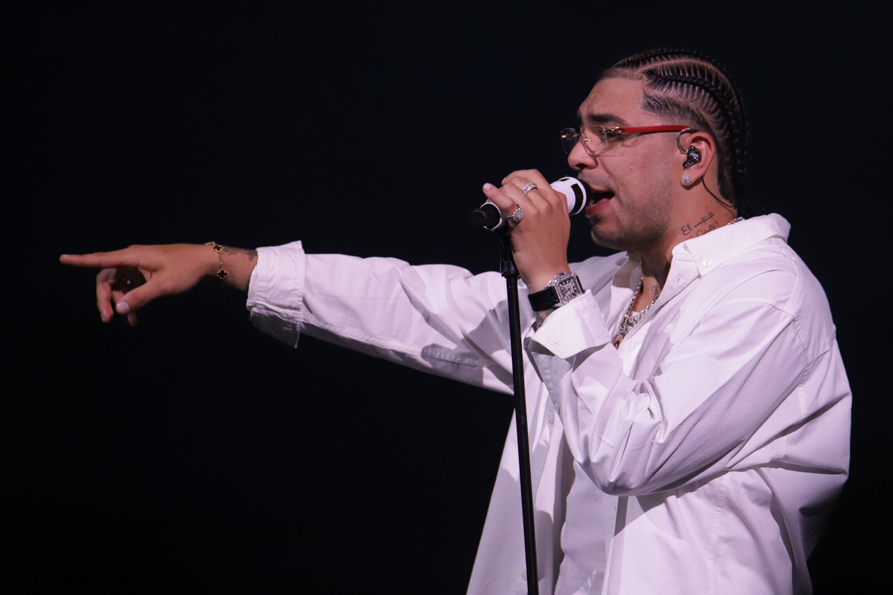 Bogotá explotó al ritmo de Ryan Castro y su “Cantante del Ghetto Tour” Bogotá explotó al ritmo de Ryan Castro y su “Cantante del Ghetto Tour”