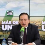 Albares se defiende y dice ahora que “la posición de España sigue siendo la misma con Edmundo González en Caracas o Madrid»