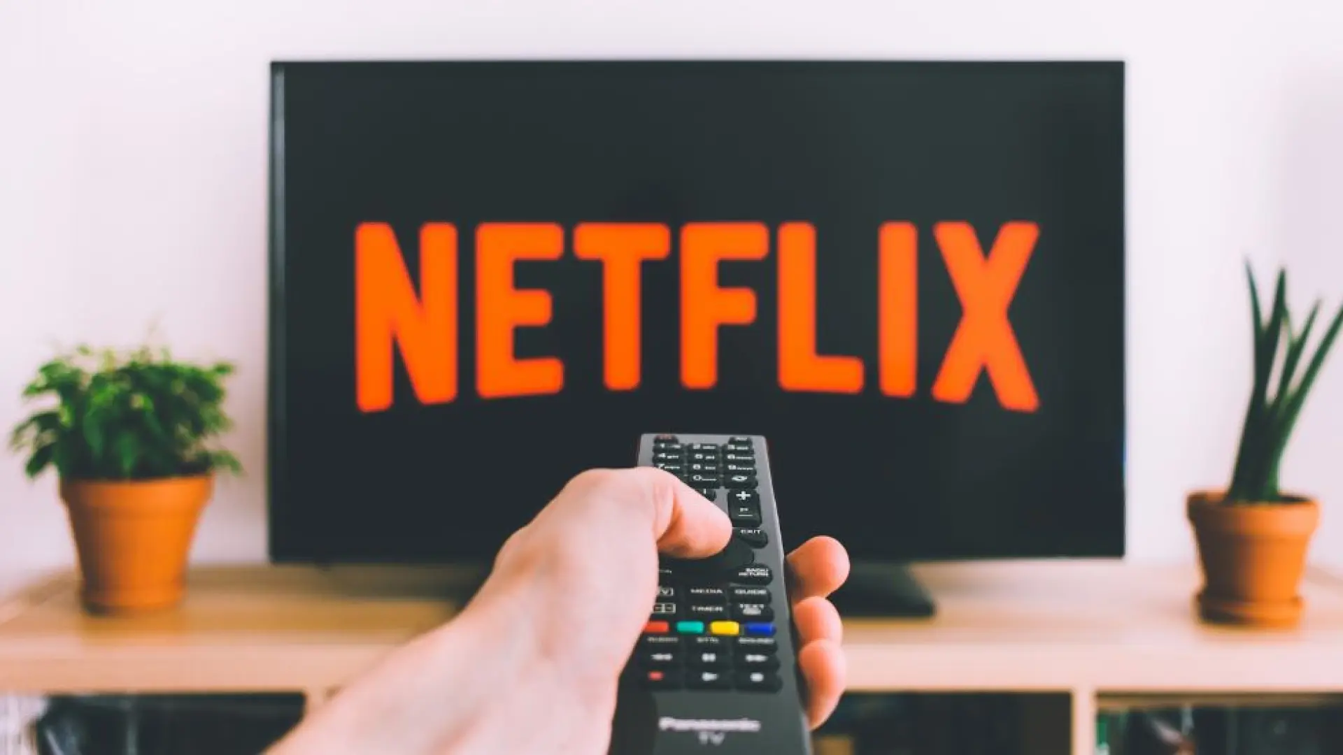 ¿Crees que alguien está usando tu cuenta de Netflix? Así puedes protegerla ¿Crees que alguien está usando tu cuenta de Netflix? Así puedes protegerla