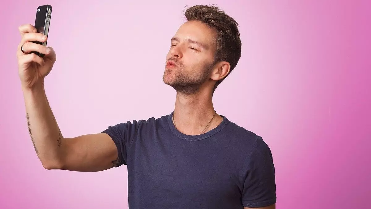 10 trucos (que funcionan) para sacarle el máximo partido a tu perfil en una app para ligar 10 trucos (que funcionan) para sacarle el máximo partido a tu perfil en una app para ligar
