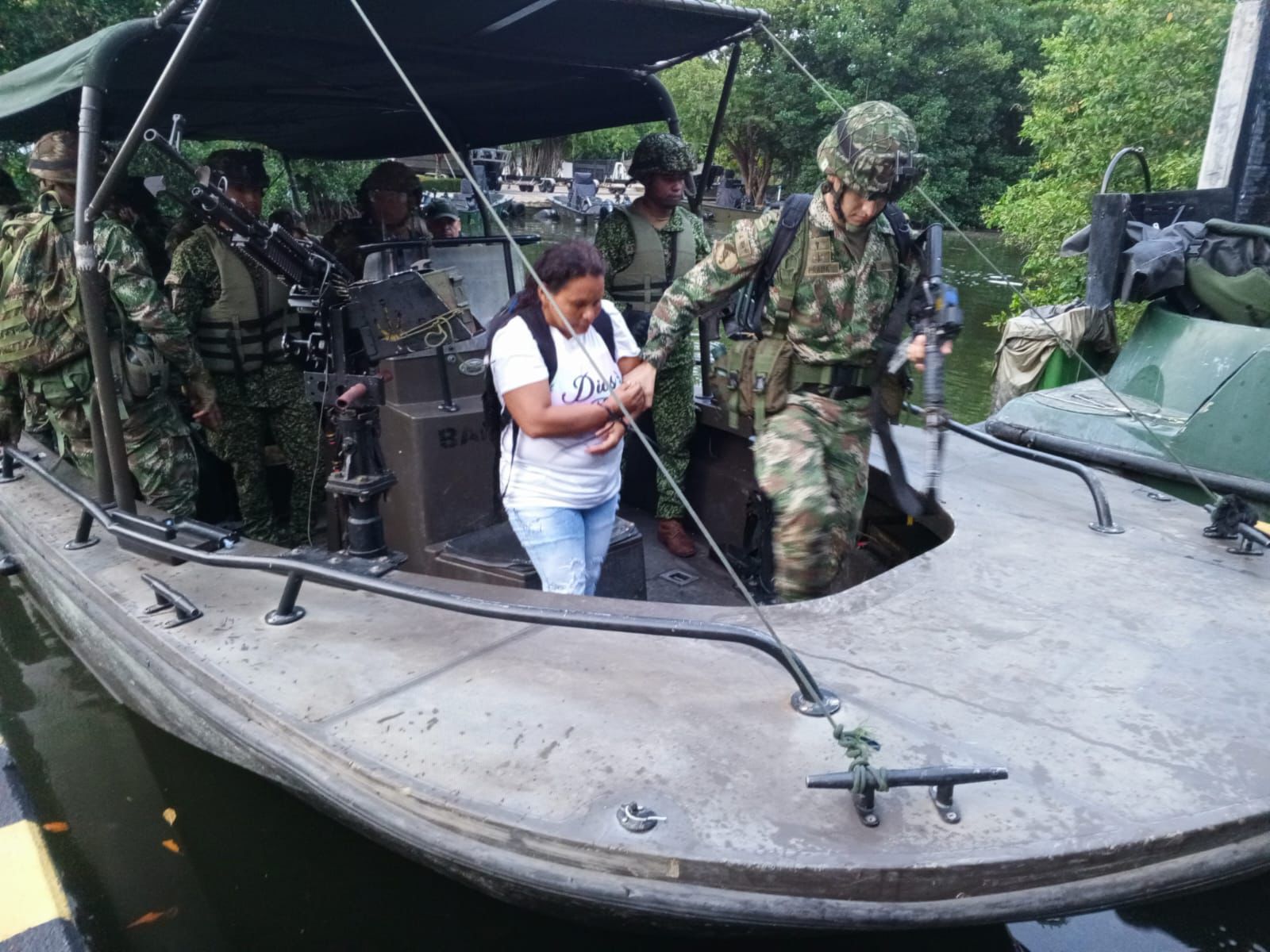 Detenida alias ‘Mónica’, líder del narcotráfico y extorsiones en Chocó Detenida alias ‘Mónica’, líder del narcotráfico y extorsiones en Chocó