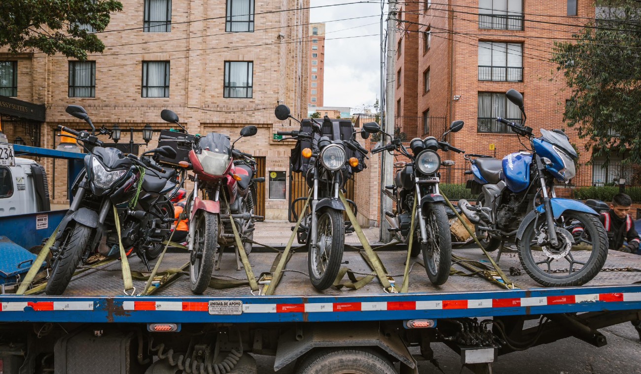 Ley contra inmovilización de motos en Colombia: ¿Cuáles multas ya no van? Ley contra inmovilización de motos en Colombia: ¿Cuáles multas ya no van?