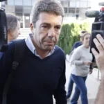 Aquí no hay quien dimita