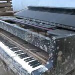 La DANA destroza una fábrica de banquetas para piano que cuenta con clientes como Elton John o Lady Gaga