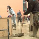 Sin comercios abiertos, sin colegios, con riesgos para la salud… Paiporta, en «situación crítica» 19 días después de la DANA