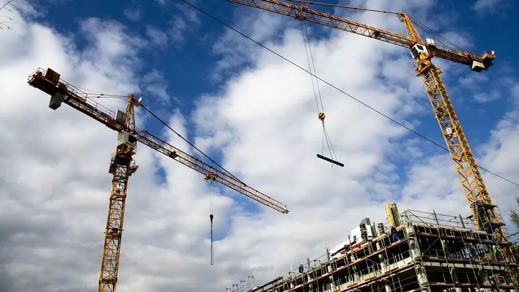 El círculo vicioso de la vivienda: la falta de casas ahuyenta a los que las construyen