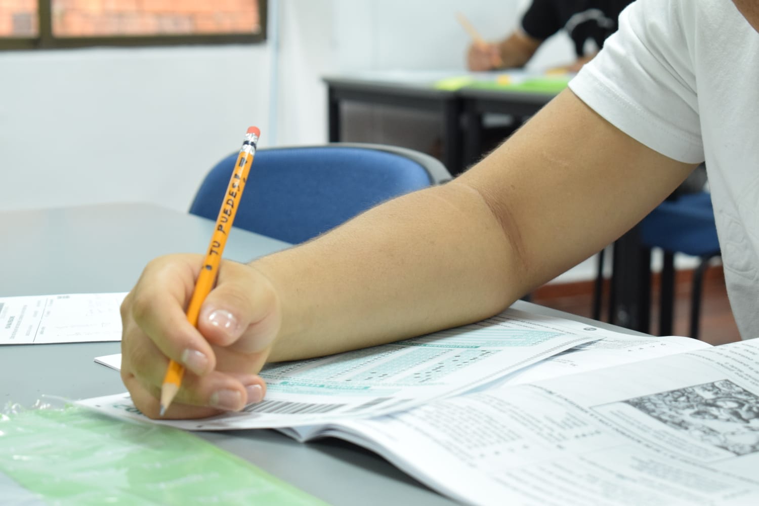 ICFES 2024: Con qué puntaje se pierde el examen; este ha sido el más bajo ICFES 2024: Con qué puntaje se pierde el examen; este ha sido el más bajo
