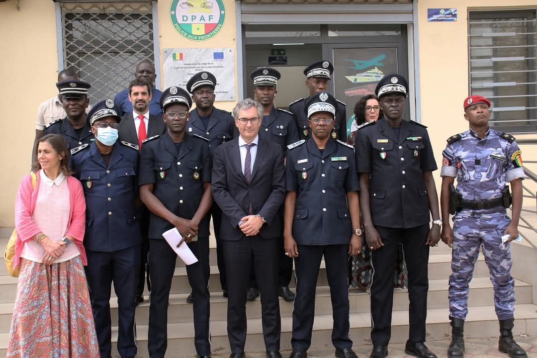 El CNI equipa a Senegal para frenar la llegada de migrantes a Canarias