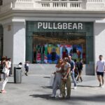 Pull&Bear ‘esquiva’ el plan de cierre de tiendas de Inditex y suma 23 nuevos locales en un año