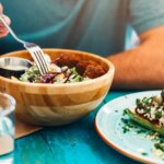 Una famosa nutricionista revela los cuatro hábitos alimenticios que deberías incluir en tu rutina