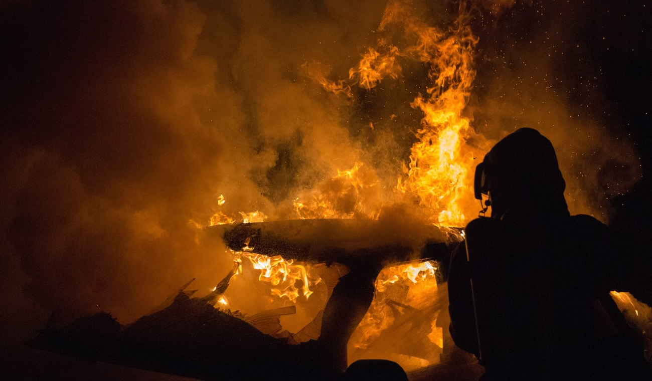 Gigantesco incendio en Ciudad Bolívar: Bomberos reportó viviendas afectadas