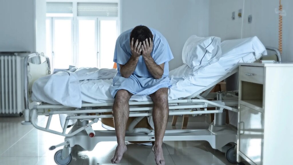 Los oncólogos detectan un «aumento importante» del cáncer colorrectal en menores de 50 años: motivos y síntomas