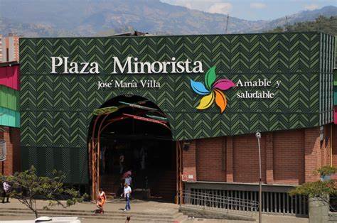 Noticias Medellín: Hallan 44 animales enfermos en la Plaza Minorista