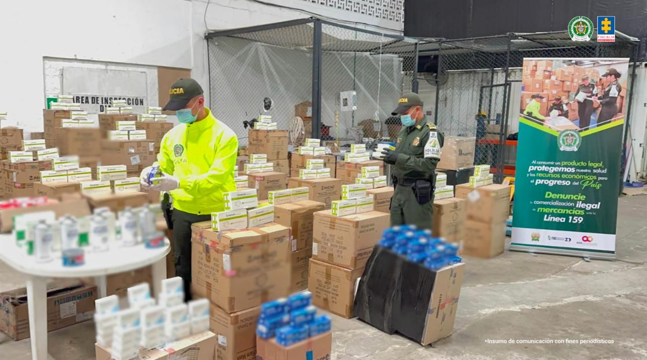 Desmantelan banda criminal que comercializaba fármacos falsos y caducados Desmantelan banda criminal que comercializaba fármacos falsos y caducados