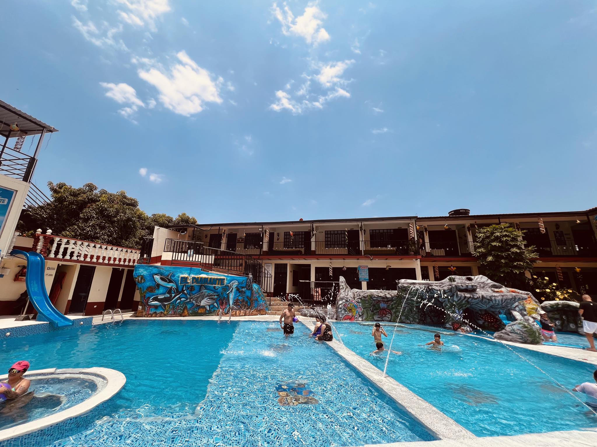 Plan cerca a Bogotá: incluye desayuno, almuerzo y piscina por solo .000 Plan cerca a Bogotá: incluye desayuno, almuerzo y piscina por solo .000