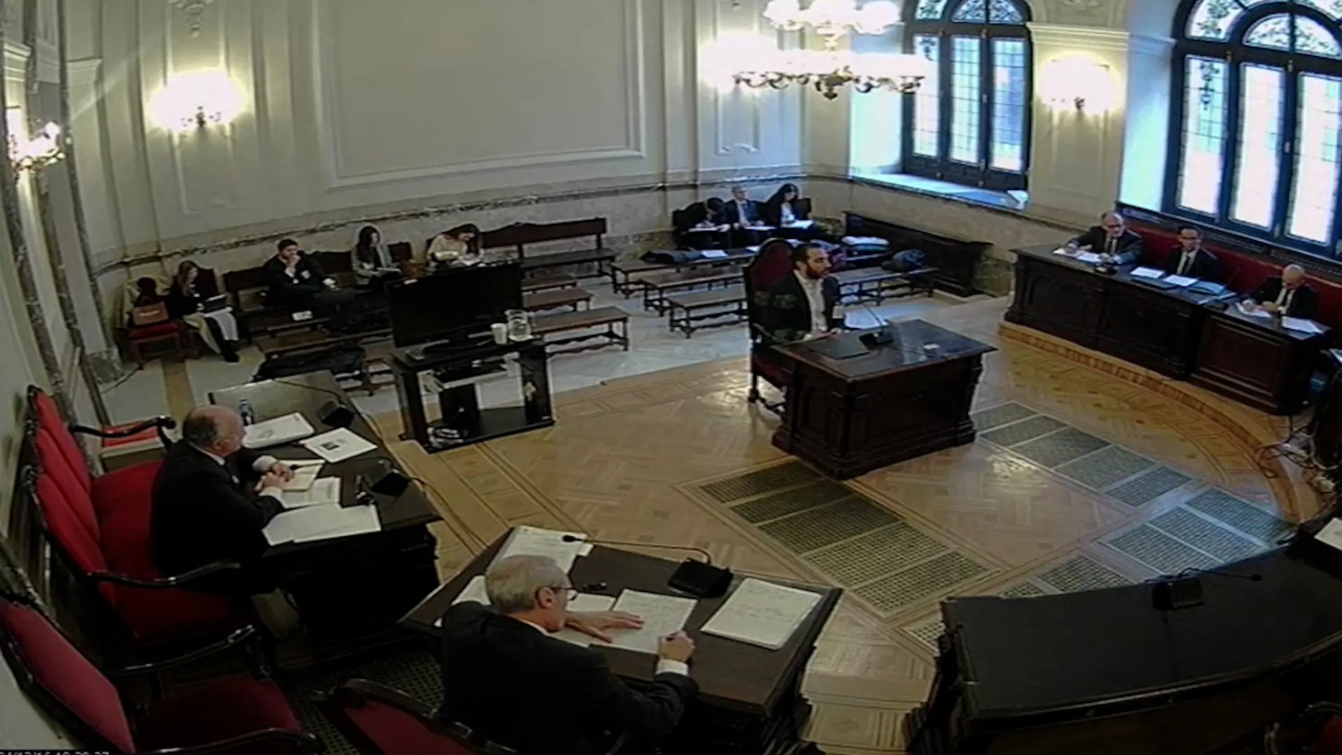 Aldama aseguró al juez que pagó 10.000 euros al mes a Ábalos y Koldo y que accedía «sin ningún control» al ministerio de Transportes Aldama aseguró al juez que pagó 10.000 euros al mes a Ábalos y Koldo y que accedía «sin ningún control» al ministerio de Transportes