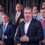 Clavijo ve peligrar la coalición con el PP en Canarias si Feijóo no cambia y favorece un acuerdo migratorio