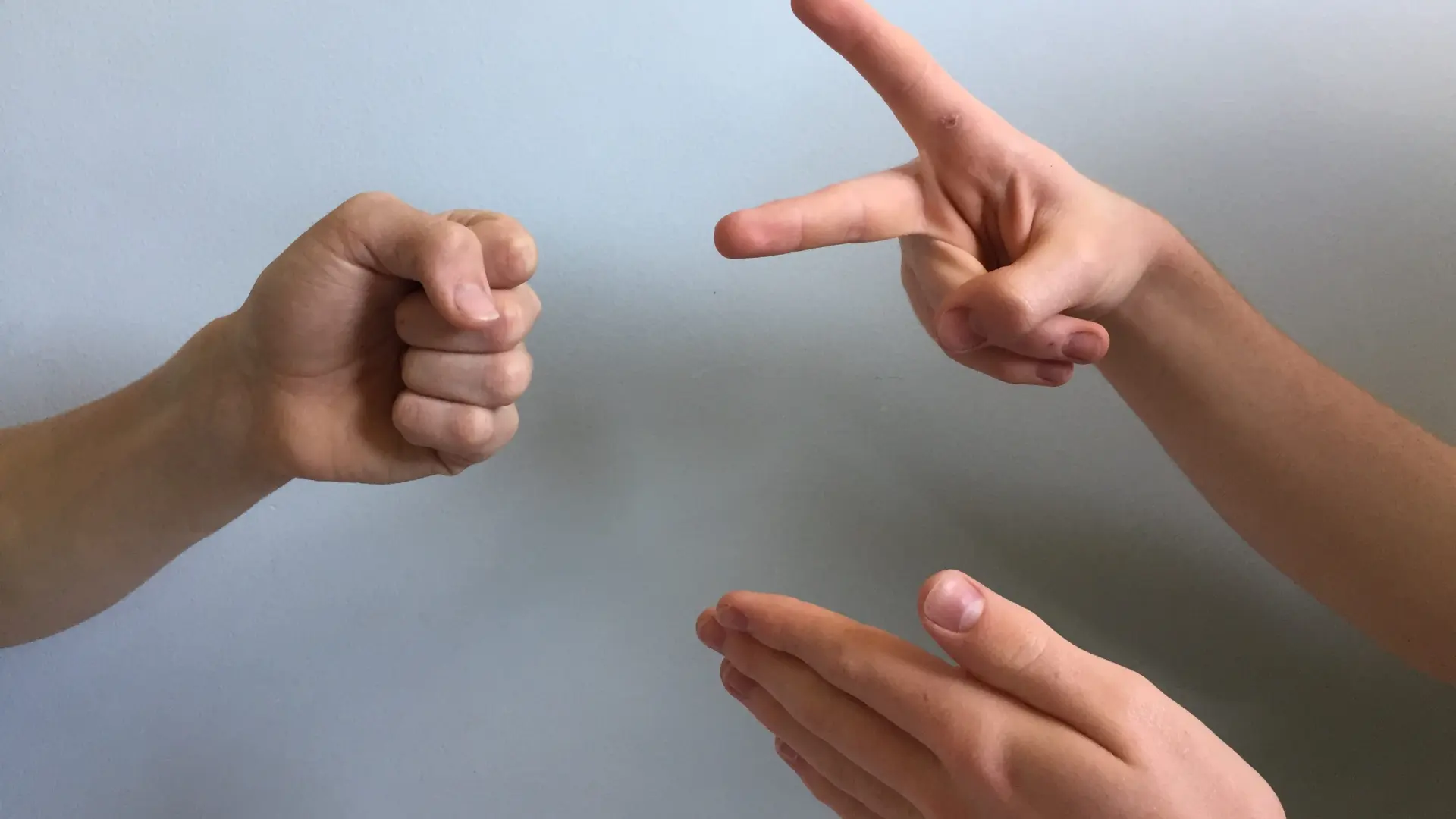 El sencillo truco de un experto para ganar a piedra, papel o tijera El sencillo truco de un experto para ganar a piedra, papel o tijera