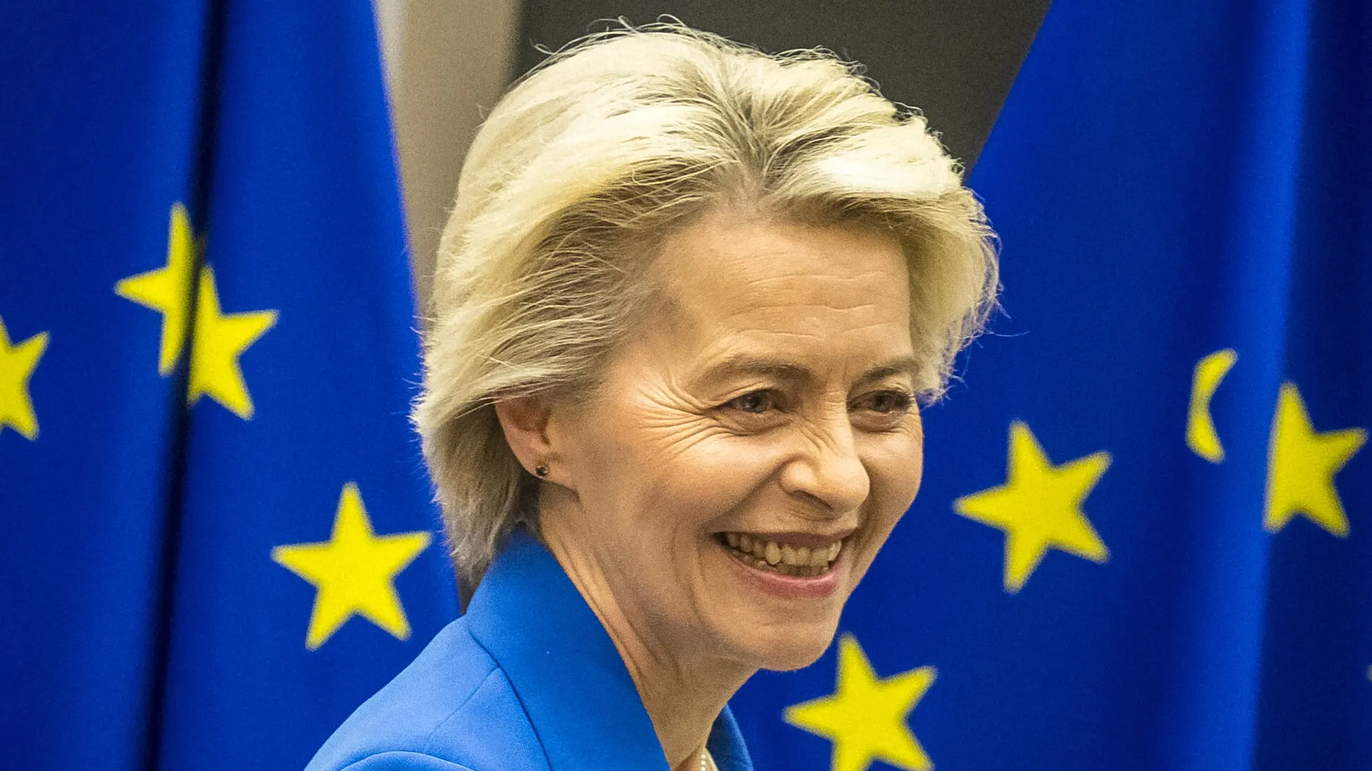 Von der Leyen cancela sus viajes durante dos semanas por una neumonía «grave» Von der Leyen cancela sus viajes durante dos semanas por una neumonía «grave»