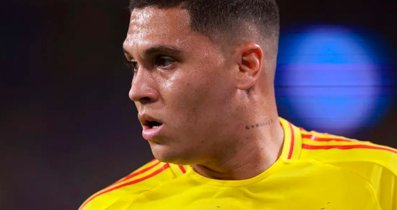 Juan Fernando Quintero oficializó su ingreso al América de Cali con pulla al Independiente Medellín