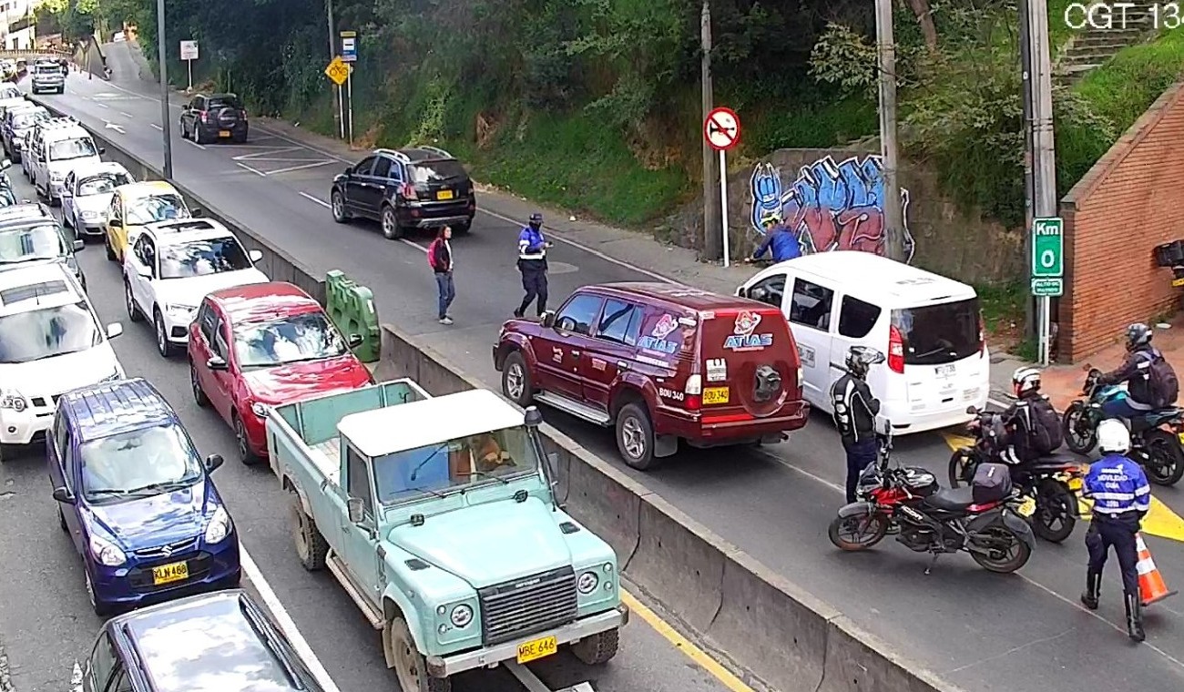 Volcamiento de Camión en la vía Funza genera caos en movilidad hacía Bogotá