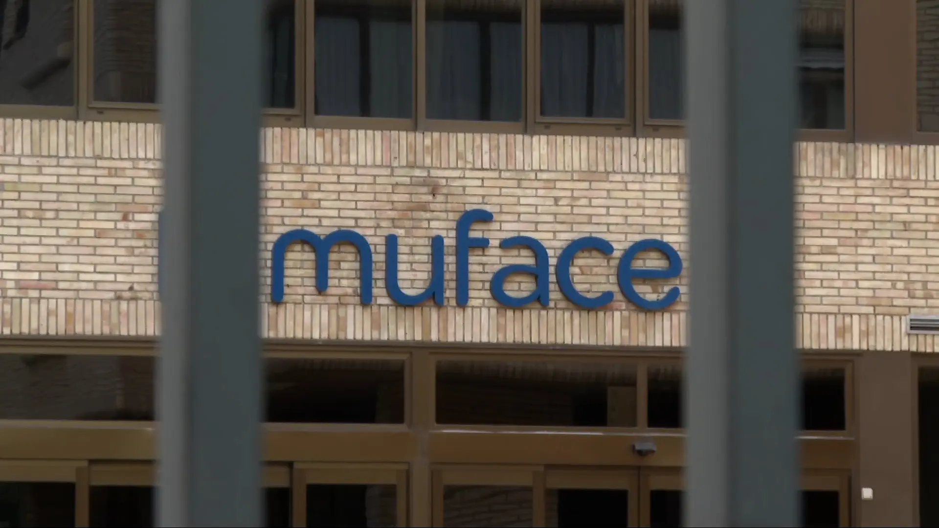 DKV esperará a conocer la letra pequeña de Muface antes de replantearse su continuidad