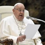 El Papa sigue «crítico» pero «estable» y sin nuevas crisis respiratorias