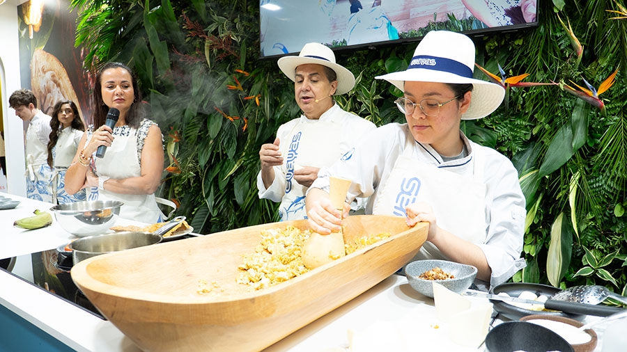 Guayas deslumbra en Madrid Fusión: Iván Grain y Doménica Señalin llevan el sabor del Pacífico a España Guayas deslumbra en Madrid Fusión: Iván Grain y Doménica Señalin llevan el sabor del Pacífico a España