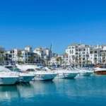 un pequeño pueblo con buena gastronomía y playas poco concurridas un pequeño pueblo con buena gastronomía y playas poco concurridas
