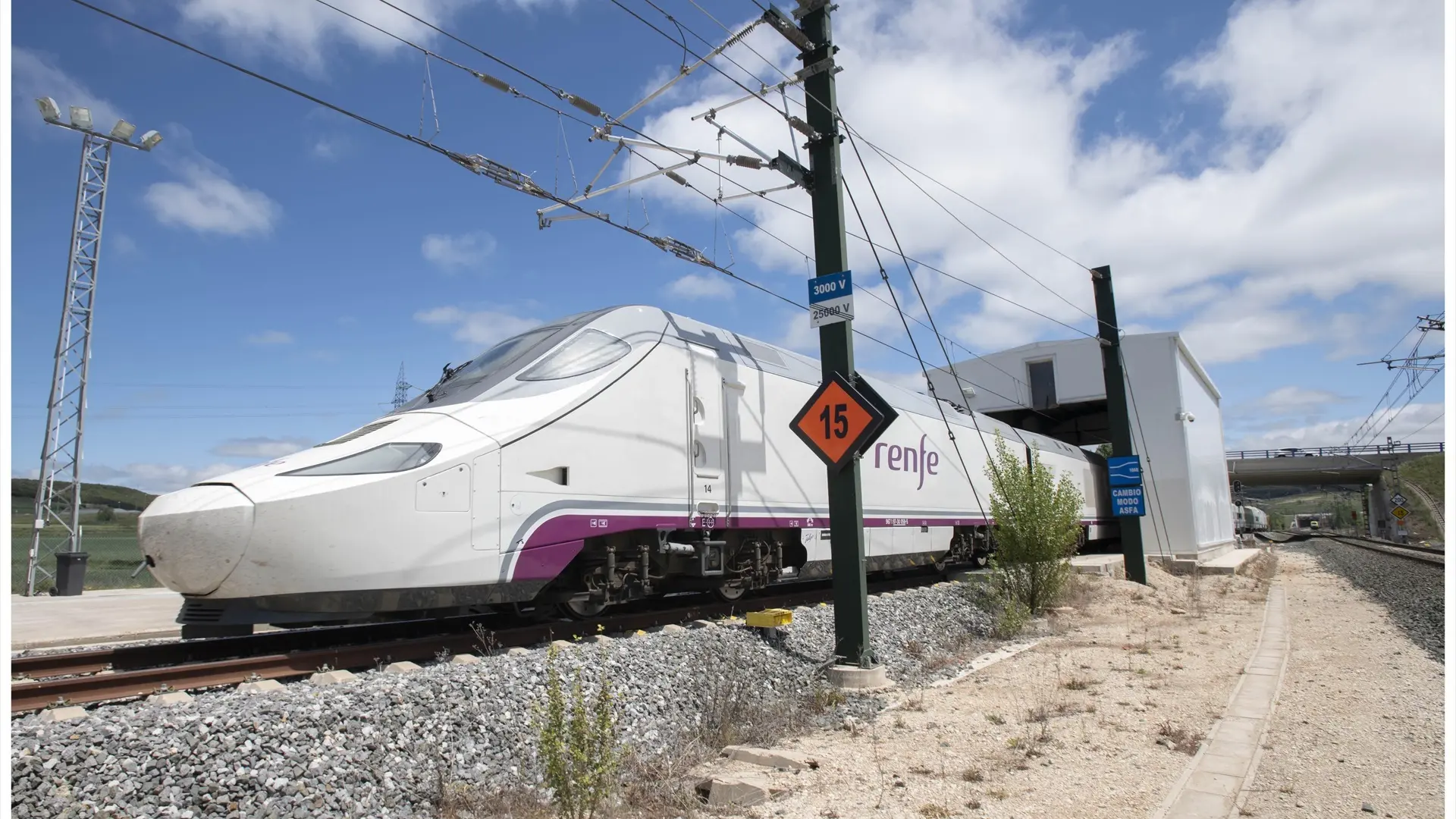 Desconvocan las huelgas parciales en Renfe previstas para finales de marzo y abril Desconvocan las huelgas parciales en Renfe previstas para finales de marzo y abril