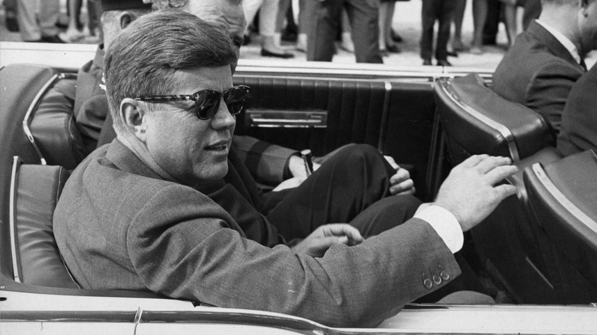 Nuevos archivos desclasificados añaden más incógnitas al asesinato de John F. Kennedy