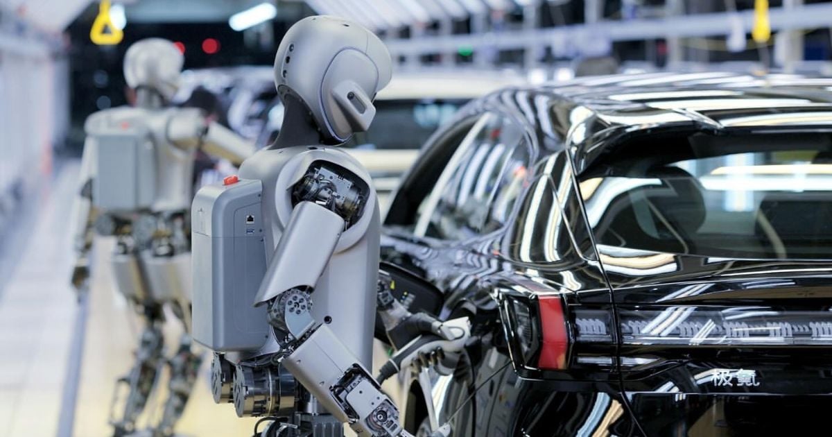 Zeekr, La marca de carros china que revoluciona la industria con robots humanoides en su fábrica