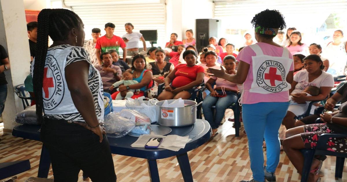 Noticias Chocó: Comunidad indígena desplazada recibió ayudas humanitarias