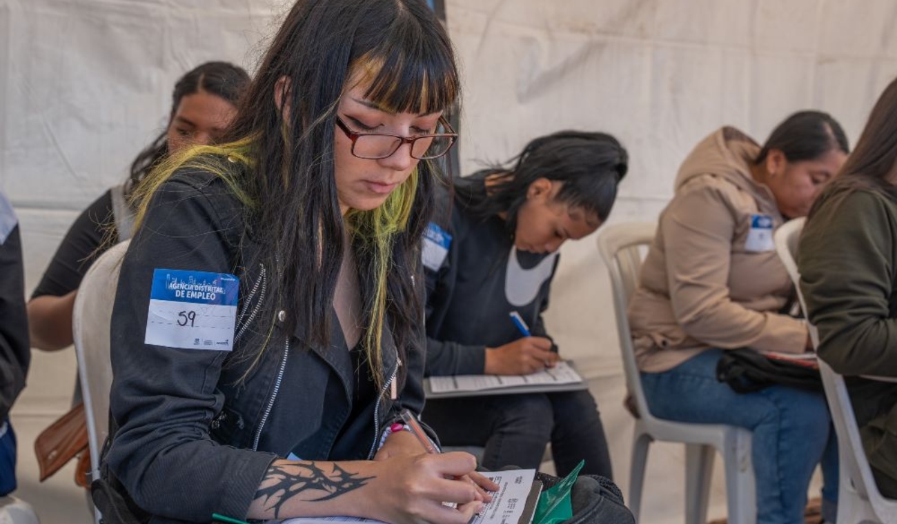 Mujeres podrán estudiar GRATIS en el extranjero: inscribirse es fácil Mujeres podrán estudiar GRATIS en el extranjero: inscribirse es fácil