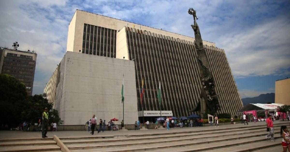 Noticias Antioquia: Sanción a Gobernación y Alcaldía por convenio Bomberos