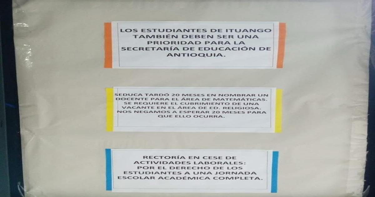 Noticias Antioquia: 1.400 estudiantes afectados por cese de actividades