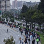 Dan solución a protestas en Bogotá: acta los pone a caminar ‘pianito’