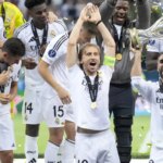 «Leyenda, maestro, papá», así se despidió el vestuario del Real Madrid de Luka Modric tras el anuncio de su marcha
