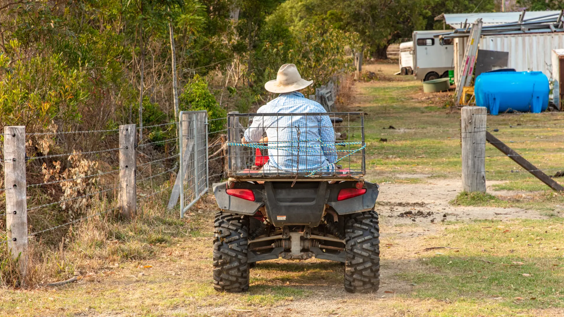 Muere un hombre de 59 años tras caer al río con un quad en Cabrales