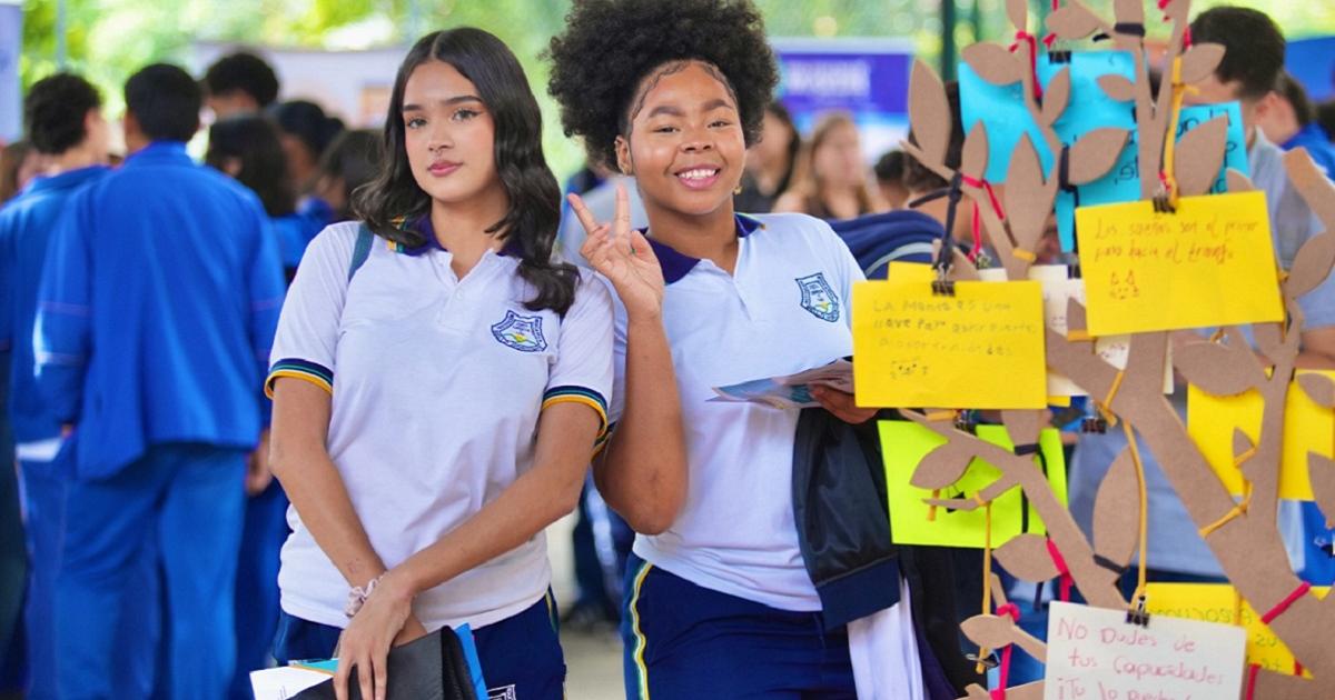 Noticias Medellín: Feria en la comuna 1 sobre estudios superiores Noticias Medellín: Feria en la comuna 1 sobre estudios superiores