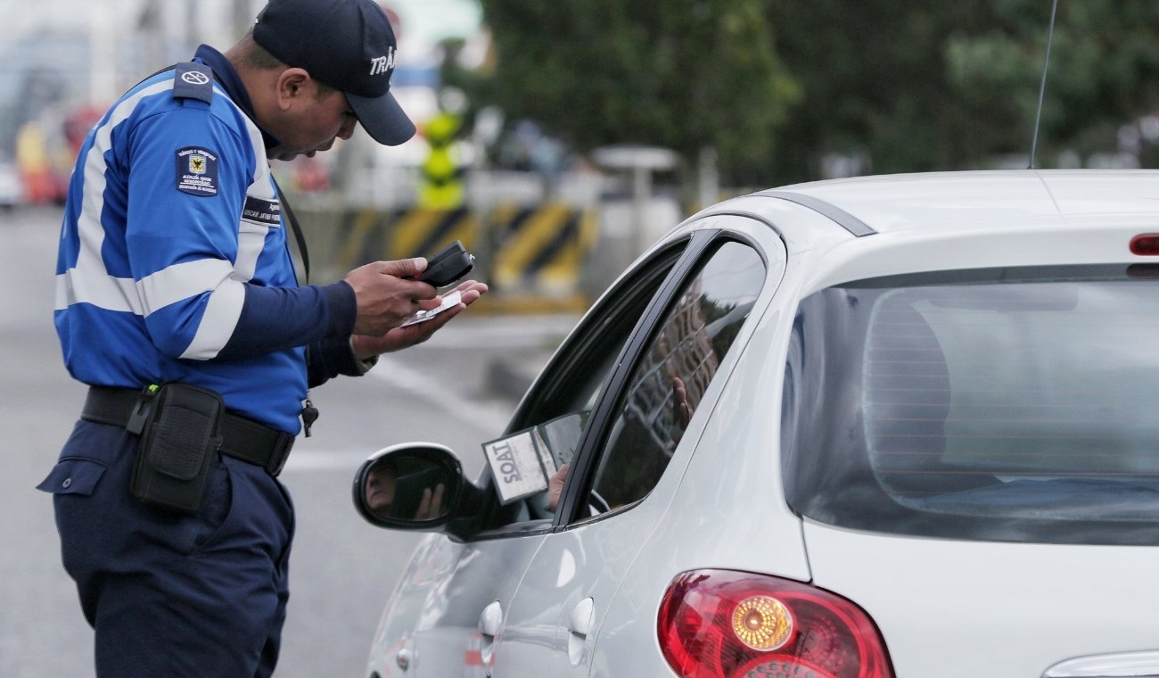 Conductores tendrán que ponerse ‘trucha’: multas afectarían tener trabajo Conductores tendrán que ponerse ‘trucha’: multas afectarían tener trabajo