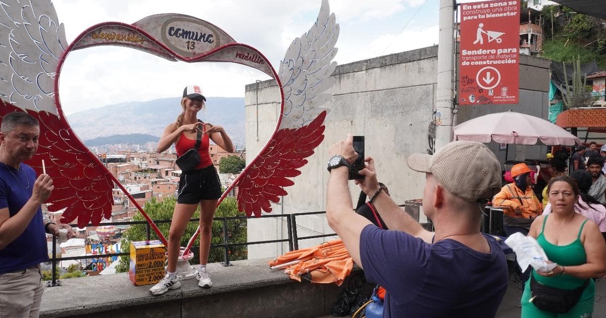 Noticias Medellín: Estados Unidos, el país que más visita a Medellín Noticias Medellín: Estados Unidos, el país que más visita a Medellín