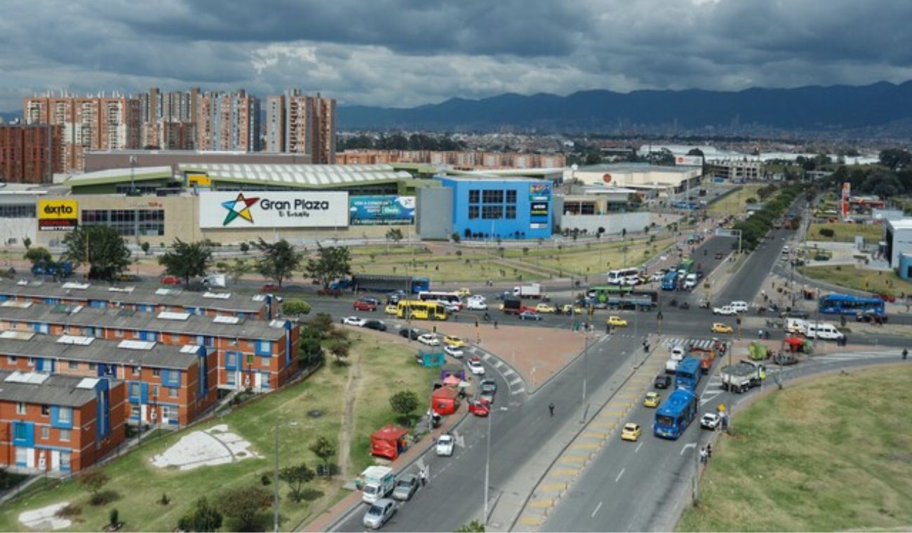 Bloqueo en la Villavicencio: la Distrital pone a temblar a TransMilenio Bloqueo en la Villavicencio: la Distrital pone a temblar a TransMilenio