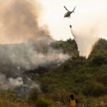Detenido un hombre de 75 años que hizo una hoguera para cocinar y provocó el incendio de Molinaseca