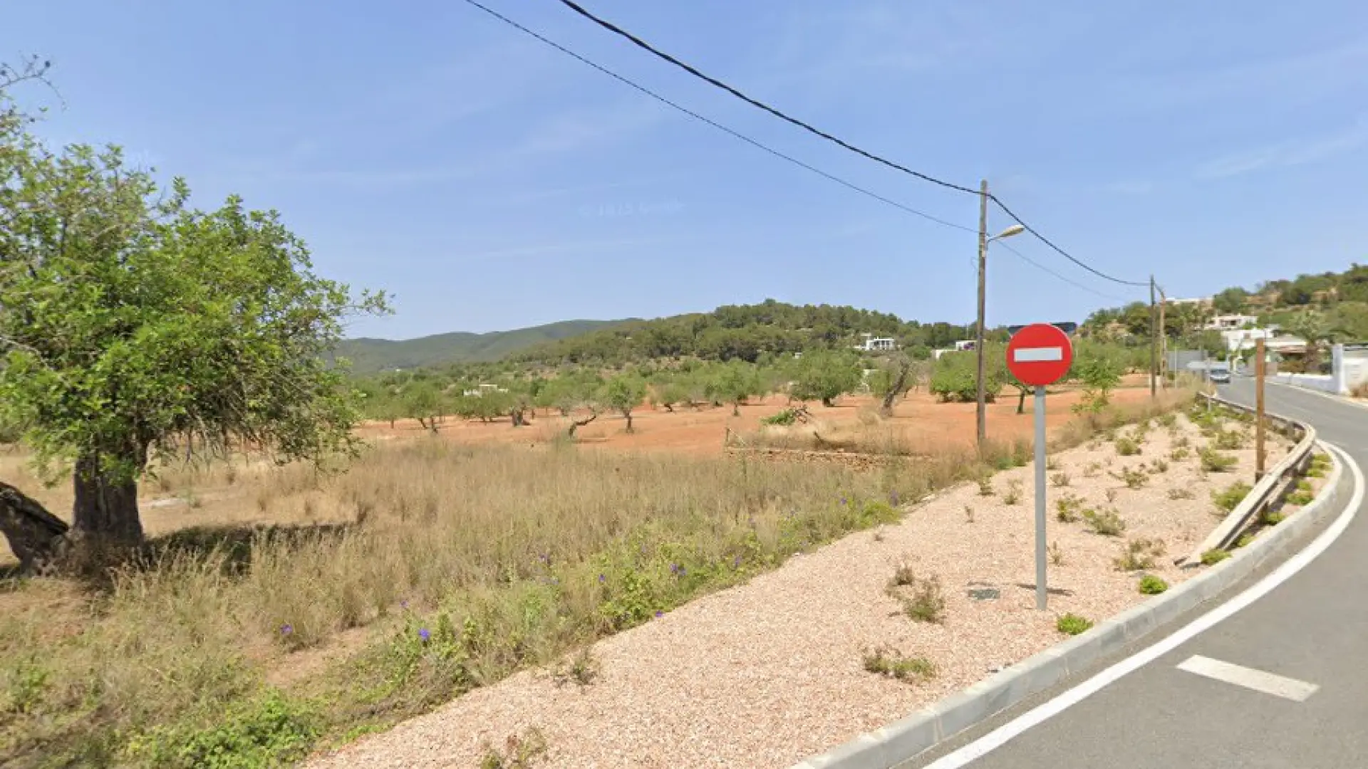 Dos muertos y un herido grave en un segundo accidente de moto en pocas horas en Ibiza Dos muertos y un herido grave en un segundo accidente de moto en pocas horas en Ibiza